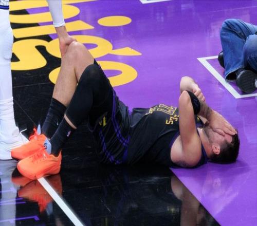 弗洛伦蒂诺,表彰皇马击,败马竞的将,227皇冠体育官网,227Crown,SPORTS,227皇冠体育中国官网,227Crown体育平台,227皇冠体育服务